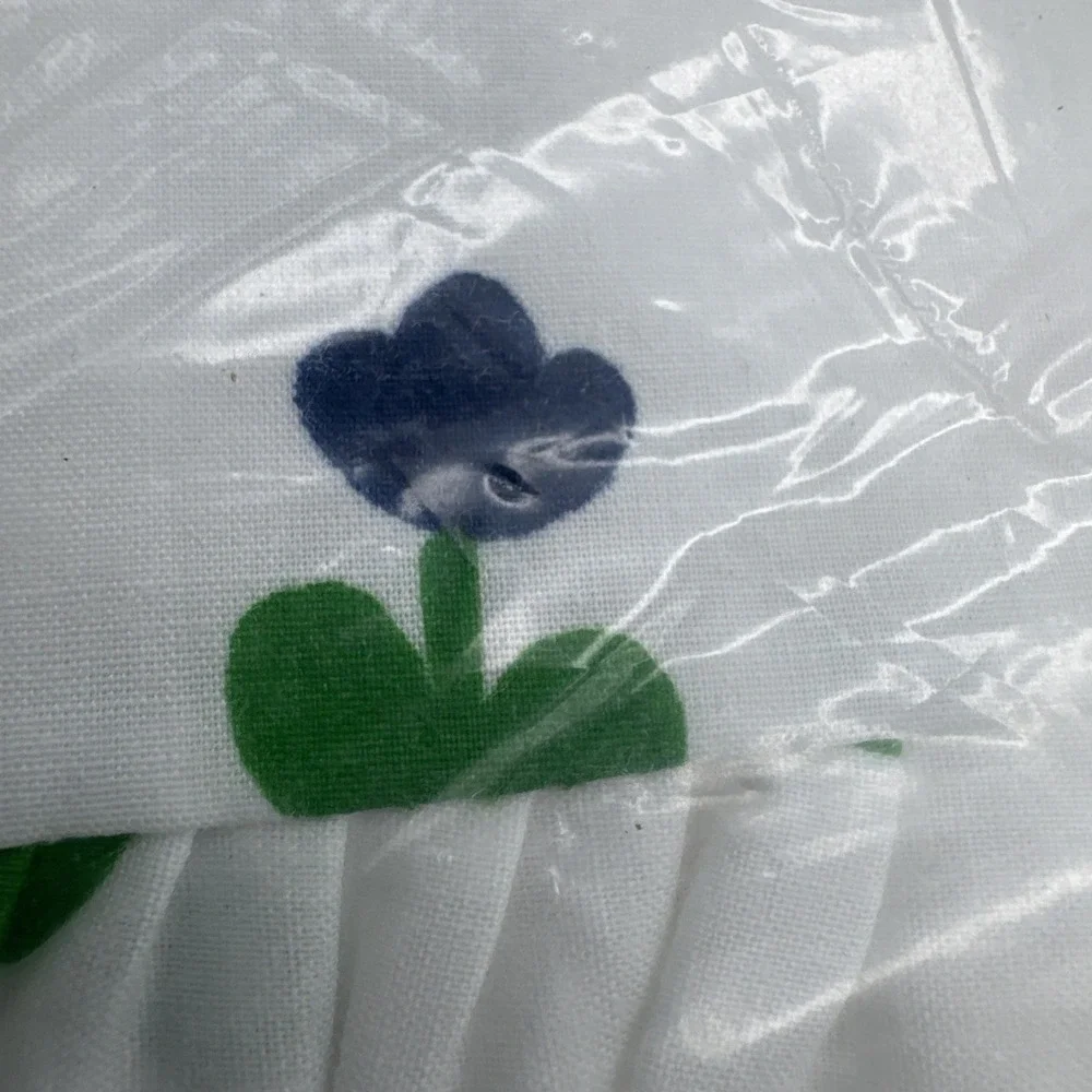 Vintage 70s Sheet Wamsutta Buttercups FULL FLAT White Floral Tulips Ruffle USA